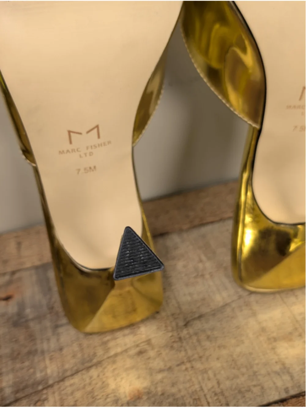 Marc Fisher 7.5 LTD Baber Metallic Gold Leather Heel Slide Square Toe Sandals - Picture 10 of 10